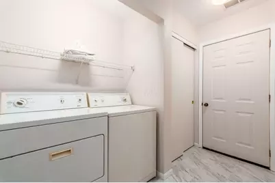 1244 Amberlea Drive E #18, Columbus, OH 43230 - Photo 29