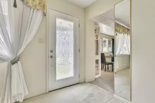 3142 Hillgate Rd, Columbus, OH 43207 - Photo 9