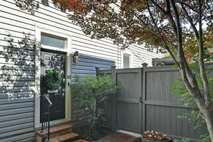 256 Lansing St, Columbus, OH 43206 - Photo 5