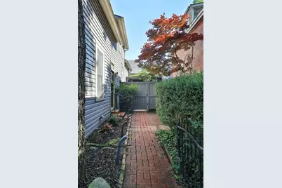 256 Lansing Street, Columbus, OH 43206 - Photo 3