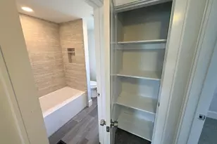 512 E Woodrow Ave, Columbus, OH 43207 - Photo 13