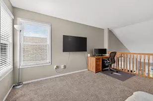 807 Holly Farms Dr, Blacklick, OH 43004 - Photo 31