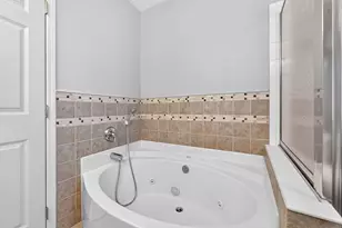 807 Holly Farms Dr, Blacklick, OH 43004 - Photo 39