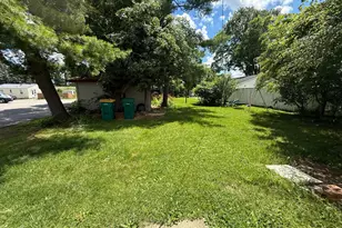 269 W Main St, West Jefferson, OH 43162 - Photo 19