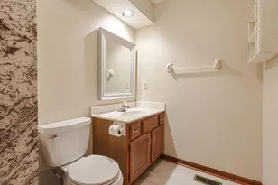 1261 Spring Brook Ct, Westerville, OH 43081 - Photo 31
