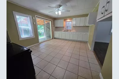 1597 Koebel Road, Columbus, OH 43207 - Photo 9