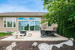 886 Ballater Dr, Delaware, OH 43015 - Photo 59