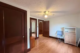 234 Mulberry St, Coshocton, OH 43812 - Photo 17