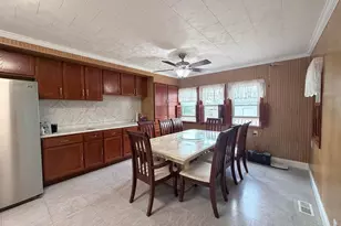 234 Mulberry St, Coshocton, OH 43812 - Photo 11