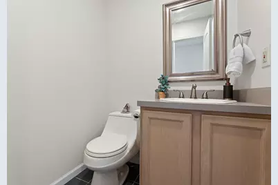 4532 Carriage Hill Lane, Columbus, OH 43220 - Photo 5