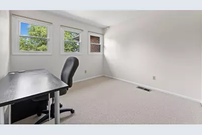 4532 Carriage Hill Lane, Columbus, OH 43220 - Photo 27