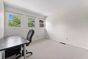 4532 Carriage Hill Ln, Columbus, OH 43220 - Photo 27