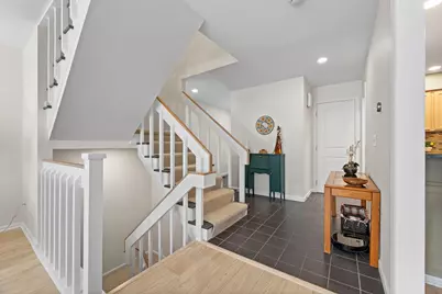 4532 Carriage Hill Lane, Columbus, OH 43220 - Photo 7