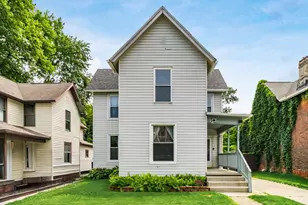112 Dewey Ave, Newark, OH 43055 - Photo 1