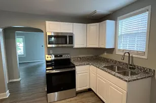 11 E Kelso Rd, Columbus, OH 43202 - Photo 15