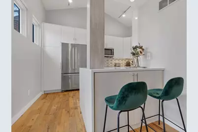 233 W Poplar Avenue #2, Columbus, OH 43215 - Photo 9