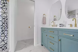 233 W Poplar Ave, Columbus, OH 43215 - Photo 27