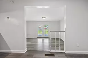 5014 Norcrest Dr, Columbus, OH 43232 - Photo 31