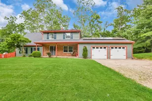 2625 Fawn Ln, Zanesville, OH 43701 - Photo 3