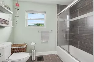 1084 S Champion Ave, Columbus, OH 43206 - Photo 21