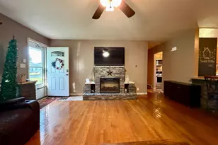 56 Beech Rock Dr, Zanesville, OH 43701 - Photo 7