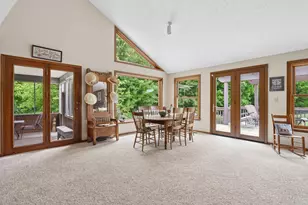 1525 Cole Rd, Columbus, OH 43228 - Photo 5