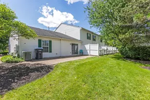 1984 Kyger Dr, Columbus, OH 43228 - Photo 35