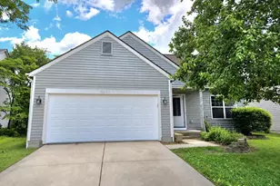 6912 Kinston Dr, Canal Winchester, OH 43110 - Photo 3