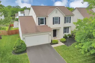 831 Lone Rise Dr W, Marysville, OH 43040 - Photo 1