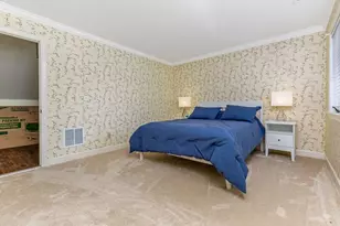 141 Flores Pl, Columbus, OH 43213 - Photo 33
