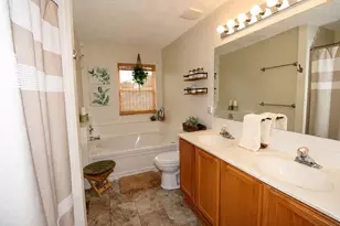 1373 Wild Horse Dr, Grove City, OH 43123 - Photo 21