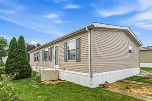 22 Birch Row Dr Dr, Delaware, OH 43015 - Photo 3