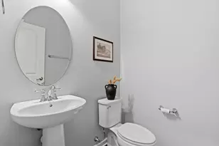 8310 Woodland Crk Ct, Blacklick, OH 43004 - Photo 21