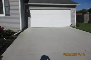 1046 Underwood S Dr, Marion, OH 43302 - Photo 5
