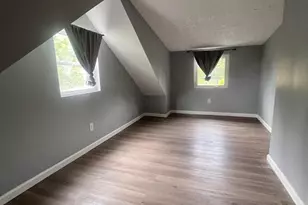 2880 Bulen Ave, Columbus, OH 43207 - Photo 13