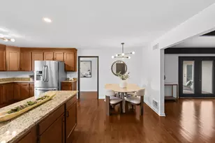 1463 Wakefield Ct E, Columbus, OH 43209 - Photo 21