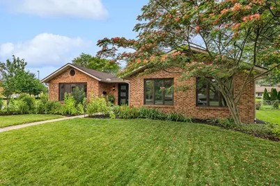 1463 Wakefield Court E, Columbus, OH 43209 - Photo 3