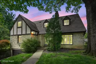 2050 Upper Chelsea Rd, Columbus, OH 43221 - Photo 7