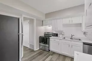 4615-4617 Langley Ave, Columbus, OH 43213 - Photo 9