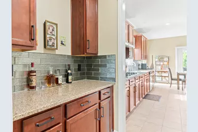 1356 Scotsman Drive, Grove City, OH 43123 - Photo 9