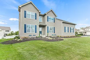 1356 Scotsman Dr, Grove City, OH 43123 - Photo 1