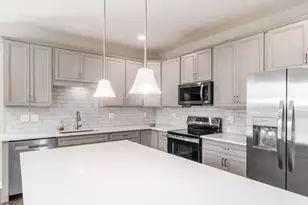 12283 Herons Landing Dr NW, Pickerington, OH 43147 - Photo 15