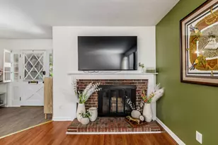 4544 Sandringham Dr, Columbus, OH 43220 - Photo 9