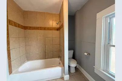 1068 Michigan Avenue, Columbus, OH 43201 - Photo 15
