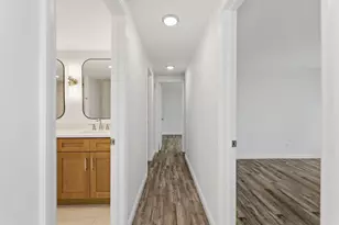 1558 Forest St, Columbus, OH 43206 - Photo 25