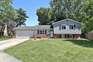 2055 Flanders Ct, Columbus, OH 43235 - Photo 1