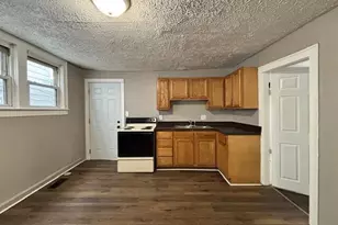 768 N Dawson Ave, Columbus, OH 43219 - Photo 3