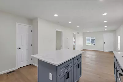 1181 Minnesota Avenue, Columbus, OH 43211 - Photo 27