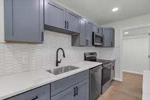 1181 Minnesota Ave, Columbus, OH 43211 - Photo 25