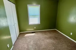 106 Liberty Pl, Bloomingburg, OH 43106 - Photo 11